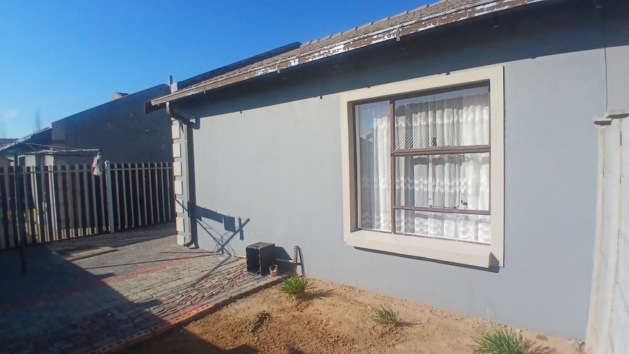 2 Bedroom Property for Sale in Mandela View Free State